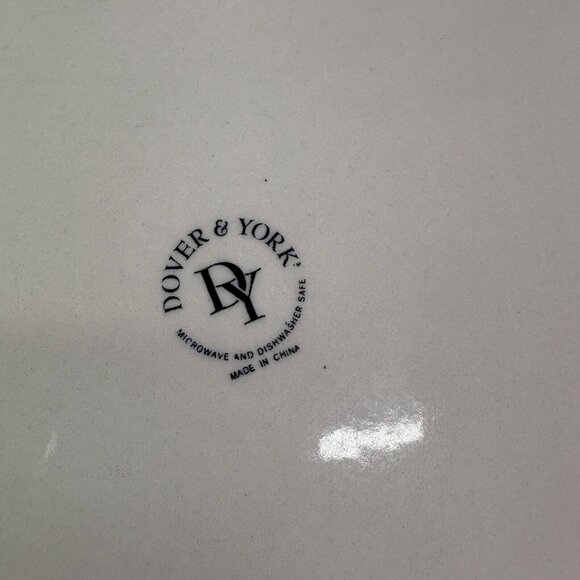 Dover & York RINGS SWIRL Circles Rust Red Stoneware Coupe Dinner Plates Set of 4 - Picture 10 of 16